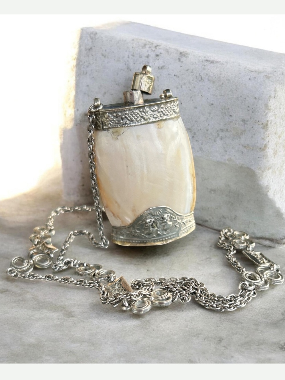 Vintage Mid-Century Anglo-Indian Mother of Pearl Scent Bottle Necklace